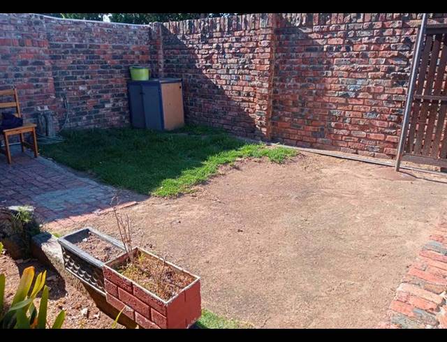 2 BEDROOM TOWNHOUSE FOR SALE IN HEIDERAND